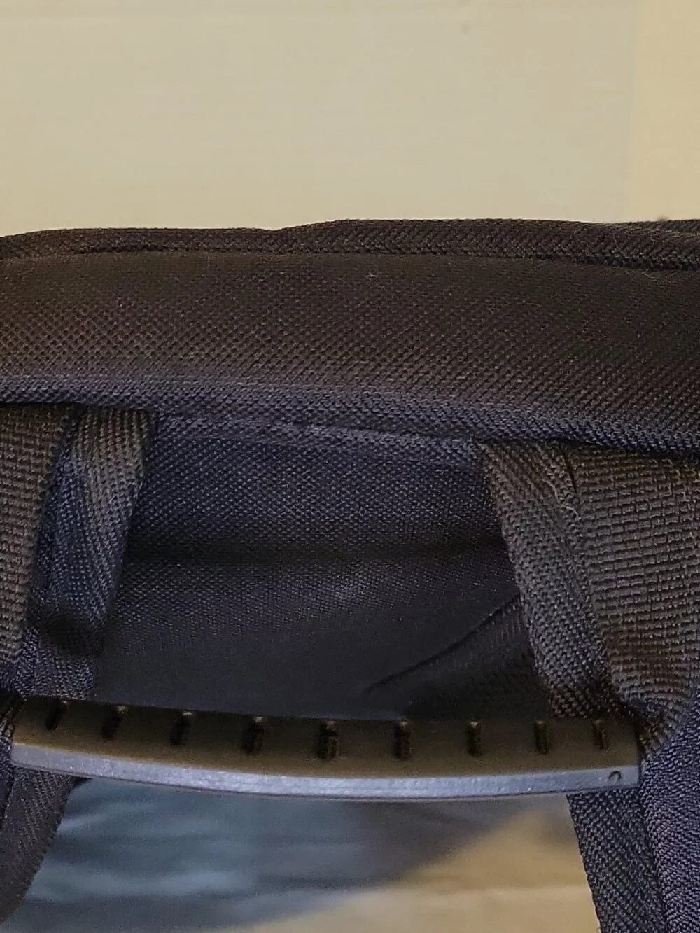 Mountain Warehouse Large Hiking Daypack Backpack Black/Gray Zip  Padded Straps